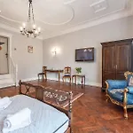 Hotel apartamentowy Pałacyk Deja Vu Łódź