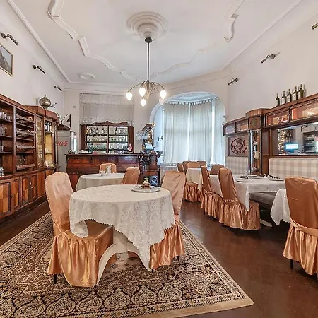 Hotel apartamentowy Pałacyk Deja Vu 3*