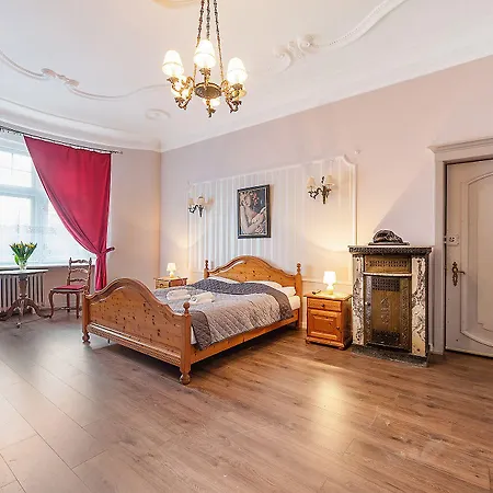 Pałacyk Deja Vu Hotel apartamentowy