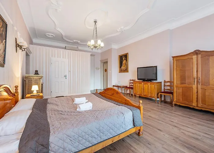 Palacyk Deja Vu 3* Łódź