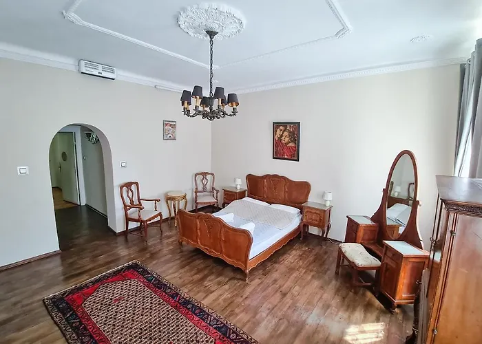 Palacyk Deja Vu Aparthotel 3*